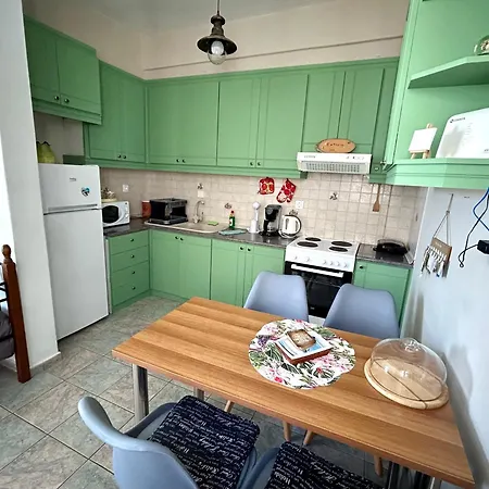 Eutopia House Holiday home Plaka (Milos)